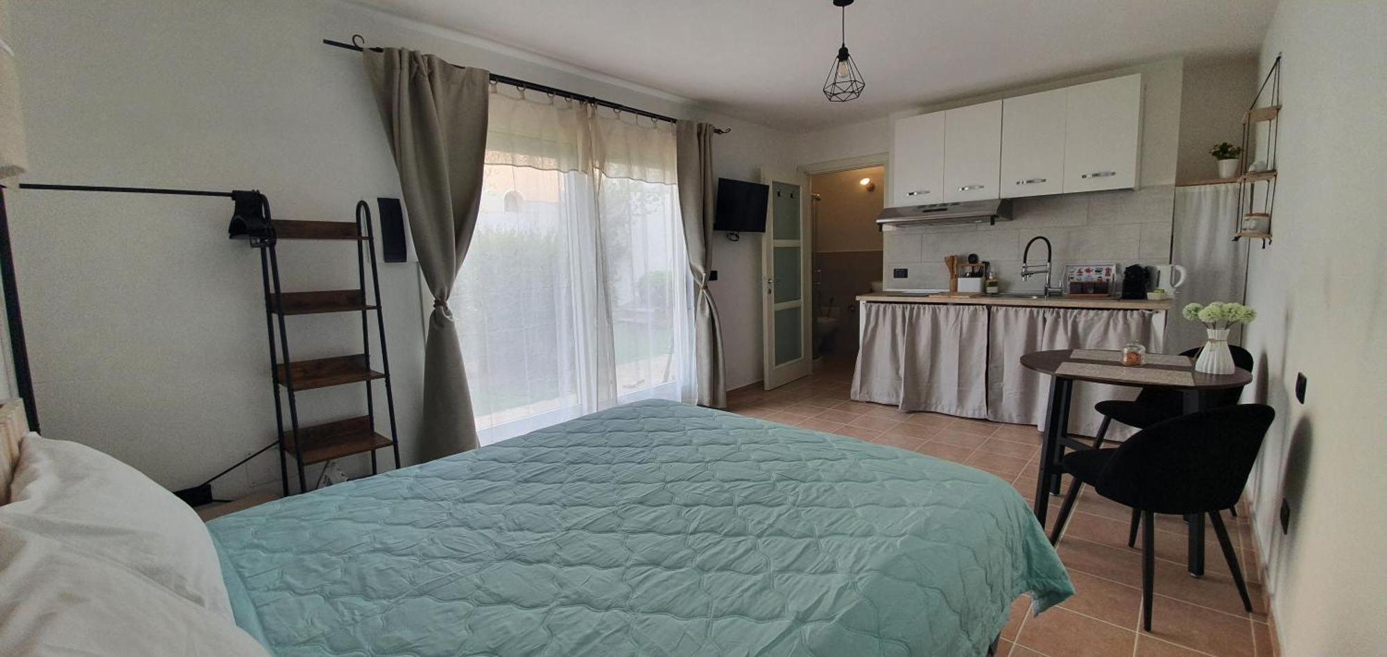 Eleonora's Apartment